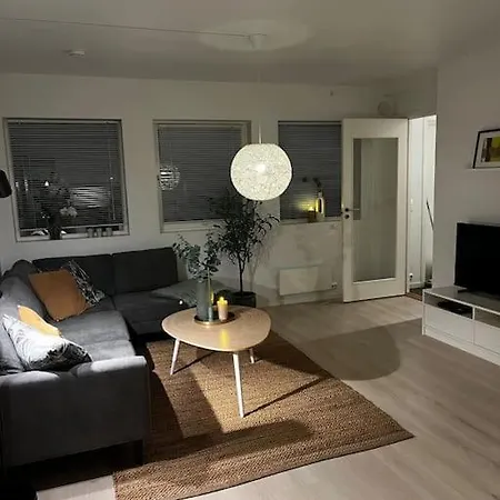 Sentral Og Lys Med Stor Uteplass Og Gratis Parkering * Sandnes
