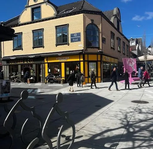 Sentral Og Lys Med Stor Uteplass Og Gratis Parkering Apartament Sandnes (Rogaland)