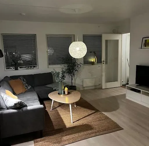 Sentral Og Lys Med Stor Uteplass Og Gratis Parkering * Sandnes (Rogaland)