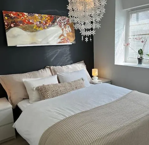 Διαμέρισμα Sentral Og Lys Med Stor Uteplass Og Gratis Parkering Sandnes (Rogaland)